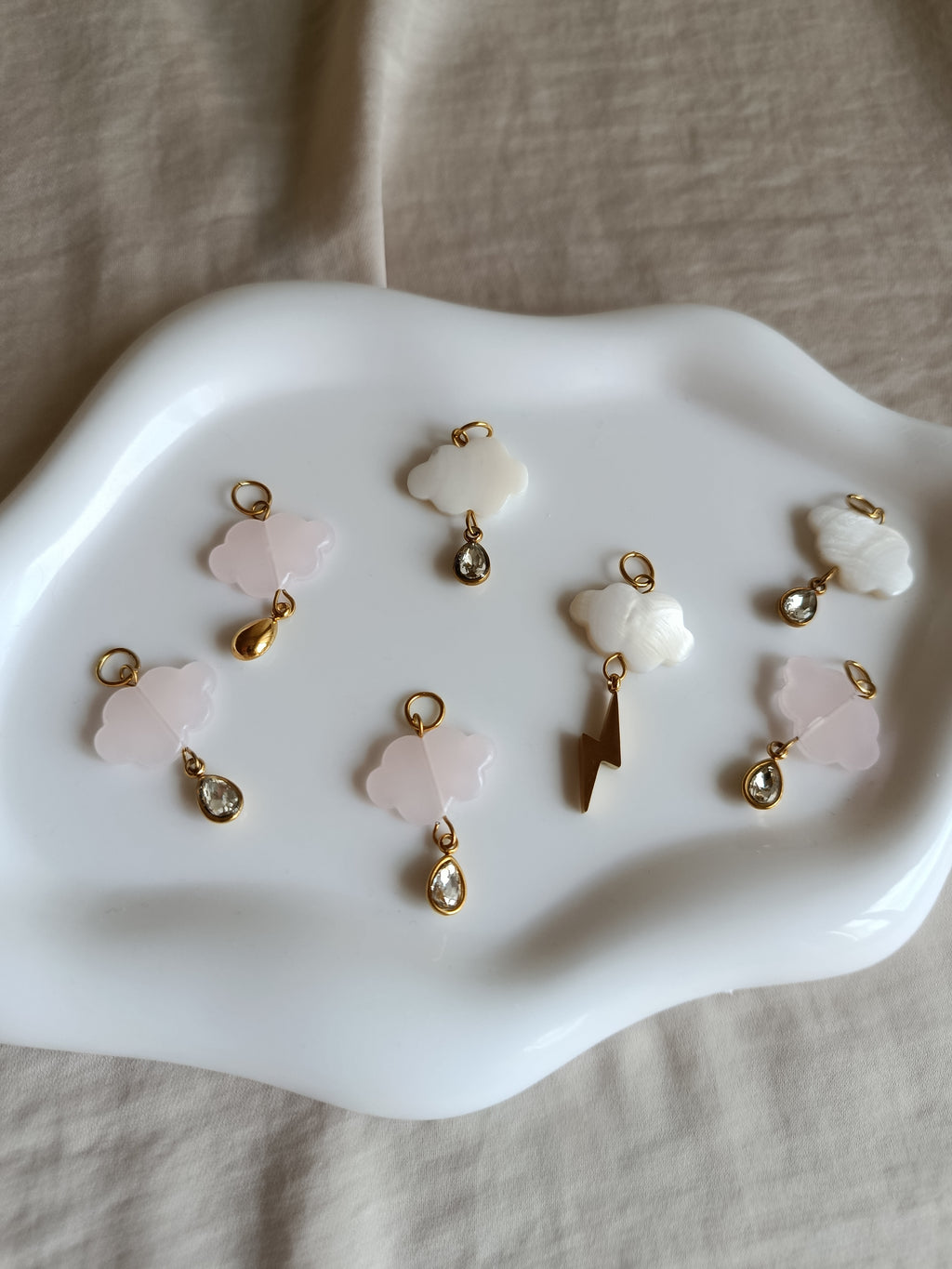 Charm nuvoletta con saetta